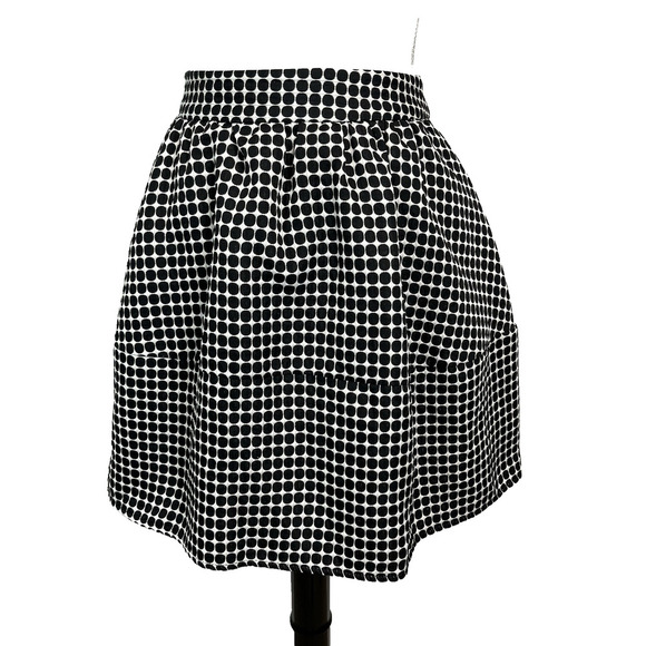 Express Skirt size 4 Black White Polka Dots Above Knee Pleated College Disney - Picture 1 of 7